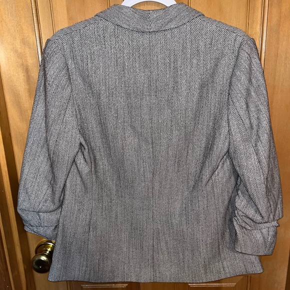 H&M Women’s Dress Jacket / Blazer - Picture 5 of 6